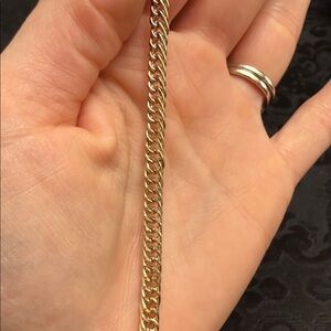 Elegant Gold Chain Necklace